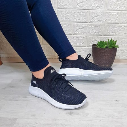 M.P 1501 Siyah-Beyaz Fuspetli Rahat ve Hafif Kadın Spor Ayakkabı