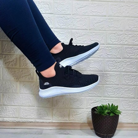 M.P 1501 Siyah-Beyaz Fuspetli Rahat ve Hafif Kadın Spor Ayakkabı