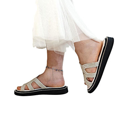 Pierre Cardin 7505 Beyaz Taşlı Kadın Terlik