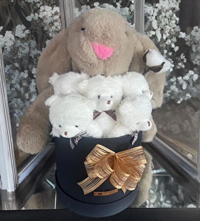 Özel Kutuda, Boz Jellycat Tavşan, 5 Beyaz Ayıcık – Pamuk Çiçeği Dokunuşlu, Özel Ayıcık Buketi