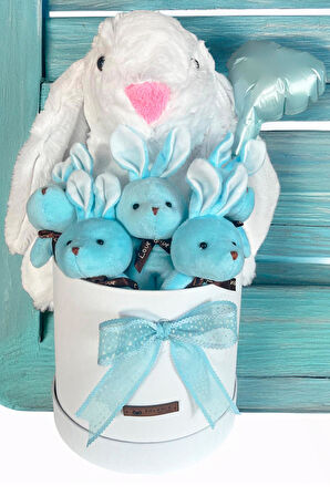 Özel Kututusunda; 45 cm Beyaz Jellycat Tavşan, 5'li Tavşancıklar ve Folyo Kalp Balonlu SET-Ayıcık Buketi