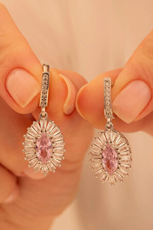 Kadın Gümüş Küpe - Mekik Model Pembe Zirkon Taşlı Baget Süslemeli Rodyumlu Kadın Küpe