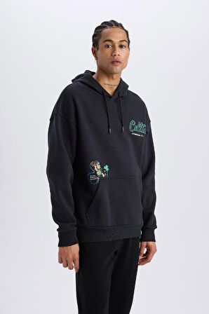 DeFactoFit NBA Boston Celtics Oversize Geniş Kalıp Kapüşonlu Sırt Baskılı Kalın Sweatshirt D6690AX25SPBK82