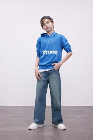 DeFacto Erkek Çocuk Mavi Yazı Baskılı Cepli Kapüşonlu Okul Sweatshirt C7558A824AUBE127