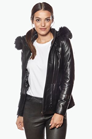 Siyah Kapüşonlu Kadın Deri Mont