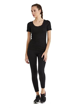 Kadın Kısa Kol Level 1 Siyah Thermal C7T6N2O1