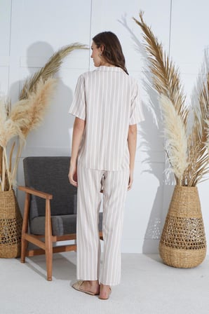Kadın Kısa Kol Önden Düğmeli Bej Pijama Takım C6T1N951