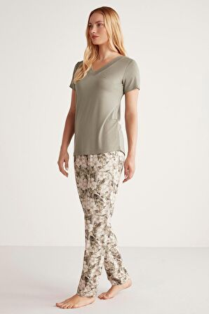 Kadın Kısa Kol Yeşil Pijama Takımı C2T2N6O9