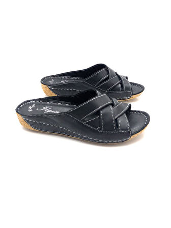 İlgen Hakiki Deri Ortopedik Hafif Kadın Siyah Renk Terlik