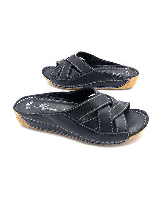 İlgen Hakiki Deri Ortopedik Hafif Kadın Siyah Renk Terlik