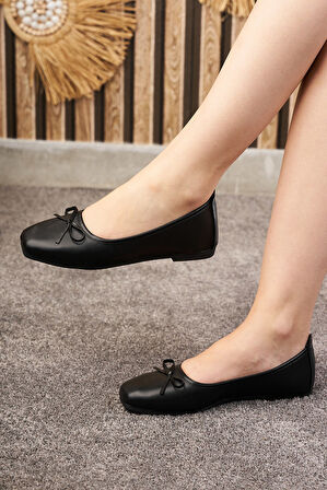 Günlük Kadın Babet Fiyonklu Kısa Topuk Küt Burun Hafif Rahat Kalıp Tırtık Taban Ayakkabı 393