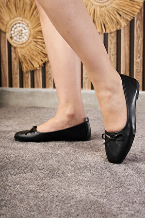 Günlük Kadın Babet Fiyonklu Kısa Topuk Küt Burun Hafif Rahat Kalıp Tırtık Taban Ayakkabı 393