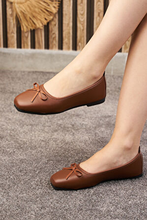 Günlük Kadın Babet Fiyonklu Kısa Topuk Küt Burun Hafif Rahat Kalıp Tırtık Taban Ayakkabı 393