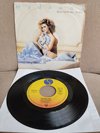 Madonna – Material Girl  - 1985  Almanya  Basım 45 LİK PLAK