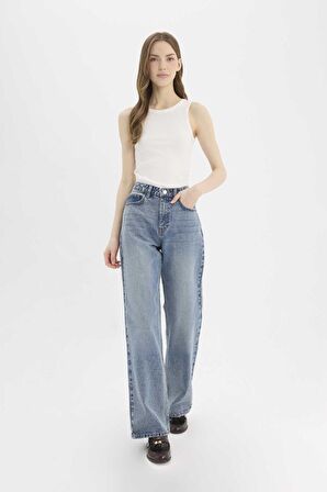 DeFacto Straight Wide Yüksek Bel Geniş Paça Uzun Jean Pantolon D7979AX25SPNM28
