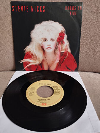 Stevie Nicks – Rooms On Fire - 1989  Almanya Basım 45 lik Plak