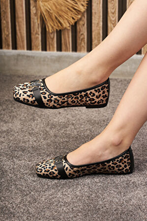 Günlük Kadın Babet V Tokalı Kısa Topuk Küt Burun Hafif Rahat Kalıp Tırtık Taban Ayakkabı 395