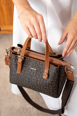 El Cantasi KADIN EL VE OMUZ CANTASI YENI SEZON EBAT: BOY 18 CM EN 25 CM BEYAZ Just Polo JPM2203