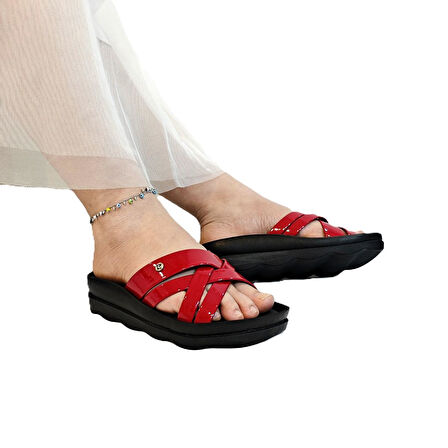 Pierre Cardin 7485 Kırmızı Rugan Bayan Terlik