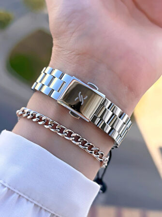 Daniel Klein Çelik Kordon 30 Mt Suya Dayanıklı Kadın Kol Saati+Bileklik BYN.10728.M1