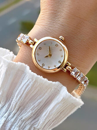 Coliseum Çelik Ve Taşlı Kordon Vintage Seri Küçük Kasa Özel Tasarım Kadın Kol Saati SP.8933.M1