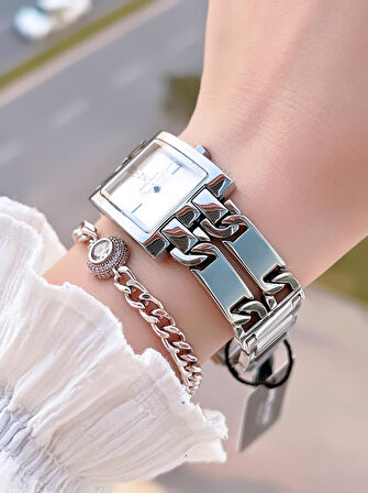 Daniel Klein Çelik Kordon 30 Mt Suya Dayanıklı Kadın Kol Saati+Bileklik BF.GF.10821.1