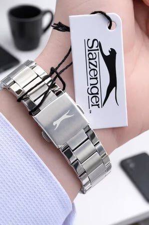 Slazenger 2 Yıl Garantili İç Fonksiyonları Aktif 10 Atm Suya Dayanıklı Erkek Kol Saati FG.SL2602.230