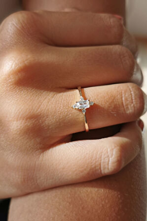 Baget Taşlı Minimal Kombin Yüzük