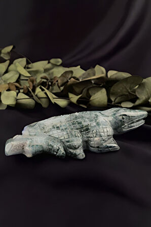 Timsah Figürlü Yosunlu Akik Taşı