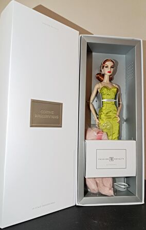 sensational soiree agnes von weiss doll - The Moments Collection Edition Size 1200