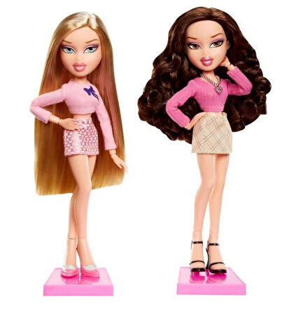 Escoines Koleksiyon 399636785ebe36ca38 Bratz x Mean Girls Collector Dolls Karen & Gretchen 2Pack