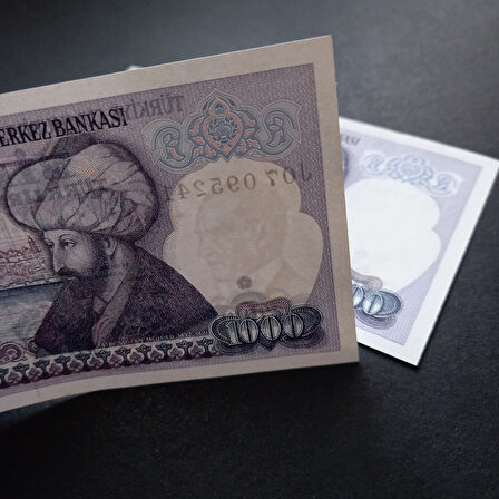 Escoines Koleksiyon 3996367e234b4dfa65 ÇİL 7.Emisyon 2.Tertip 1000TL J07 Serisi takipli eski para
