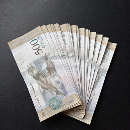Escoines Koleksiyon 3996367f62c3a92b6a 2017 Venezuela 500 Bolivar ÇİL Deste eski yabancı kağıt para