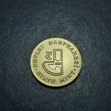 Escoines Koleksiyon 39963683a414281191 Darphane Tedavül Setinden Tarihsiz Darphane jetonu