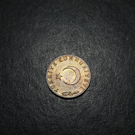Escoines 399636889871eee4d5 1968 Bakır 5 Kuruş ÇİL Para