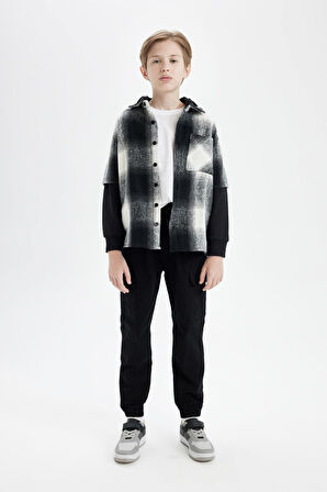 DeFacto Erkek Çocuk Kargo Cepli Beli Bağcıklı Lastikli Paça Cepli Siyah Jogger Gabardin Pantolon A9393A824AUBK81