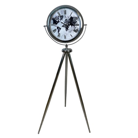 Krom Zaman Atlası 150 x 45 Cm Metal Duvar Saati iegxx
