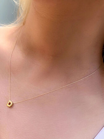 14 Ayar Altın 3 Boyutlu D Harfli Kolye