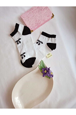 3 ÇİFT BURUN DİKİŞSİZ ÇORAP PATİK PAMUKLU KISA KONÇ DESENLİ KADIN ÇORABI 36-40 SİYAH BEYAZ