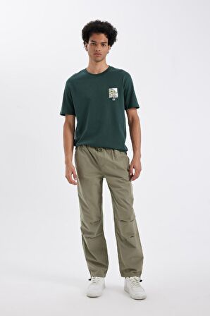 DeFacto Yazlık Jogger Pantolon Wide Leg Bol Rahat Kesim Paraşüt Beli Bağcıklı Geniş Bol Paça C9151AX24AUKH397