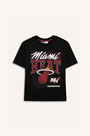 DeFacto Erkek Çocuk NBA Miami Heat Bisiklet Yaka Kısa Kollu Tişört D9546A825SMBK81