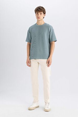 DeFacto Boxy Fit Bisiklet Yaka Kısa Kollu Basic Düz Tişört C8724AX24AUGN1175