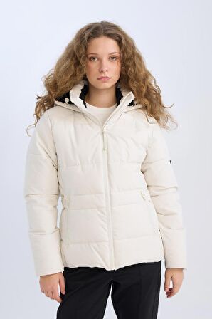 DeFactoFit USB Isıtıcılı Kayak Montu Su İtici Rüzgar Geçirmez Kapüşonlu Fermuarlı Cepli C8760AX24WNBG715