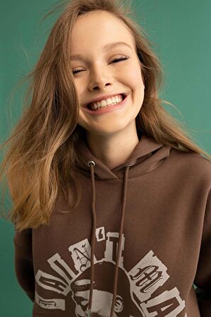 DeFacto Coool Tupac Oversize Fit Kapüşonlu Sweatshirt A0636AX23SPBN322