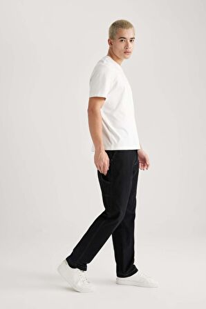 DeFacto Wide Leg Fit Geniş Kalıp Normal Bel Geniş Paça Pantolon B8914AX24SPBK81