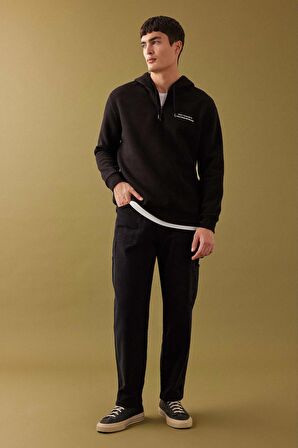 DeFacto Kanvas Pantolon Straight Fit Normal Kalıp Normal Bel Boru Paça Basic Düz Cepli B2156AX24SPBK81
