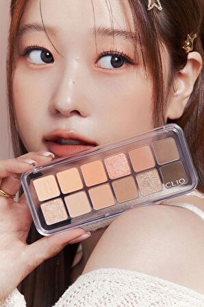 Hafif Dokulu Yoğun Renklere Sahip Göz Farı Paleti Clio Pro Eye Palette Air (01 Coral Studio)