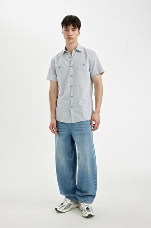 DeFacto Slim Fit Dar Kesim Yazlık Çizgili Pamuklu Kısa Kollu Gömlek C7361AX24SMBE741