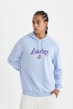 DeFactoFit NBA Los Angeles Lakers Comfort Fit Kapüşonlu Sırt Baskılı Sweatshirt B3893AX24SPBE571