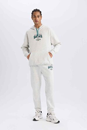 DeFactoFit NBA Milwaukee Bucks Kalın Jogger Eşofman Altı Standart Fit Beli Bağcıklı Cepli D6701AX25SPGR421